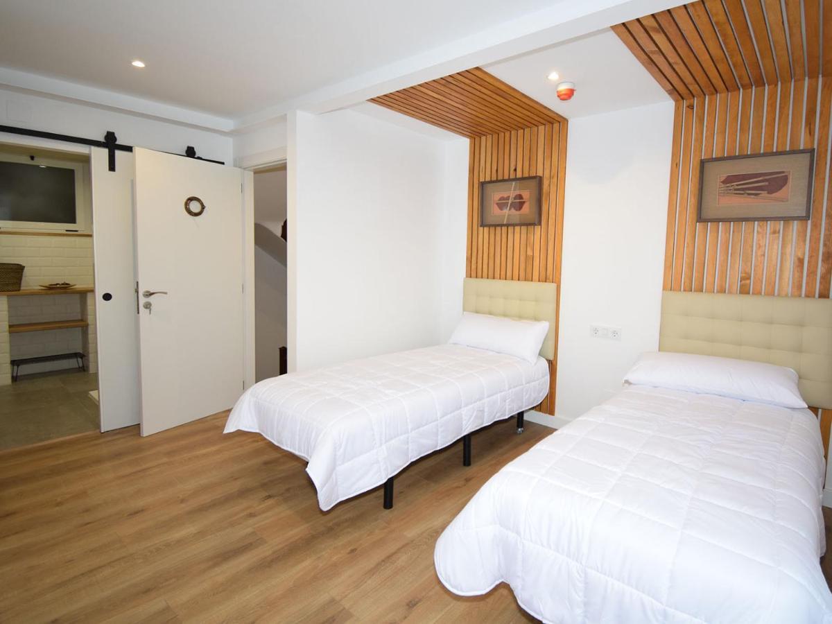 Hotel A Falua Puentedeume Bagian luar foto