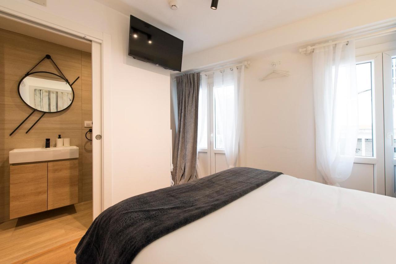 Hotel A Falua Puentedeume Bagian luar foto